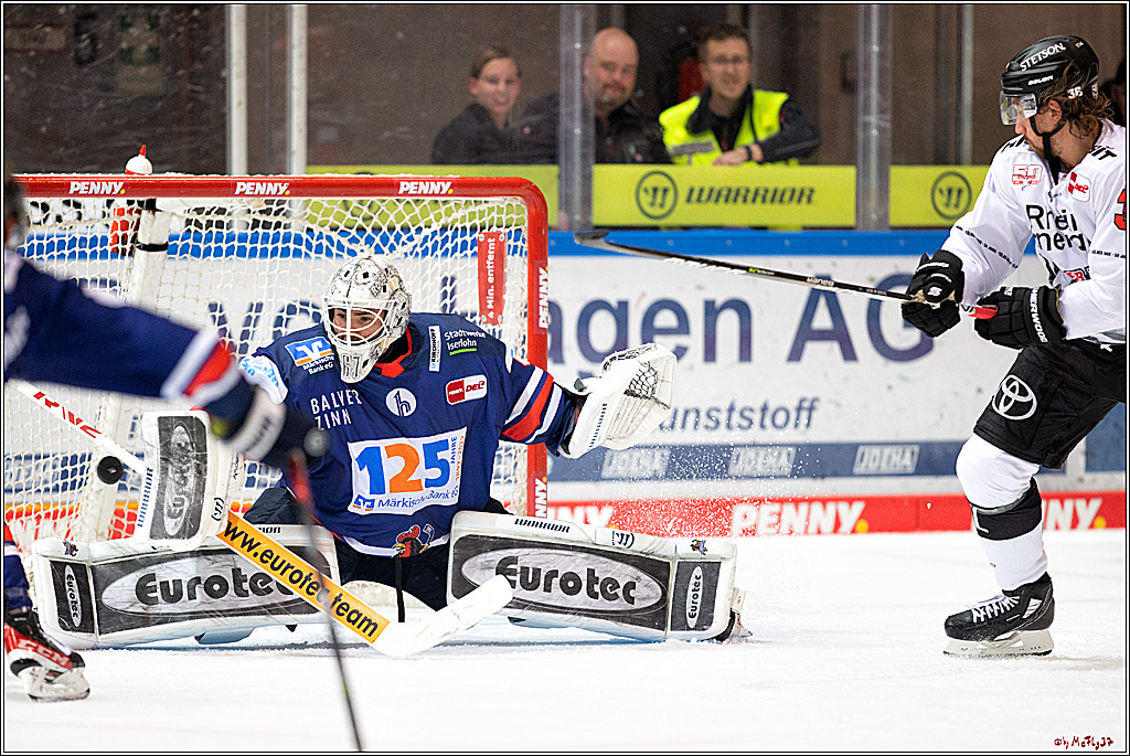 PENNY DEL;  Iserlohn Roosters - Kölner Haie; Iserlohn, 06.10.2022